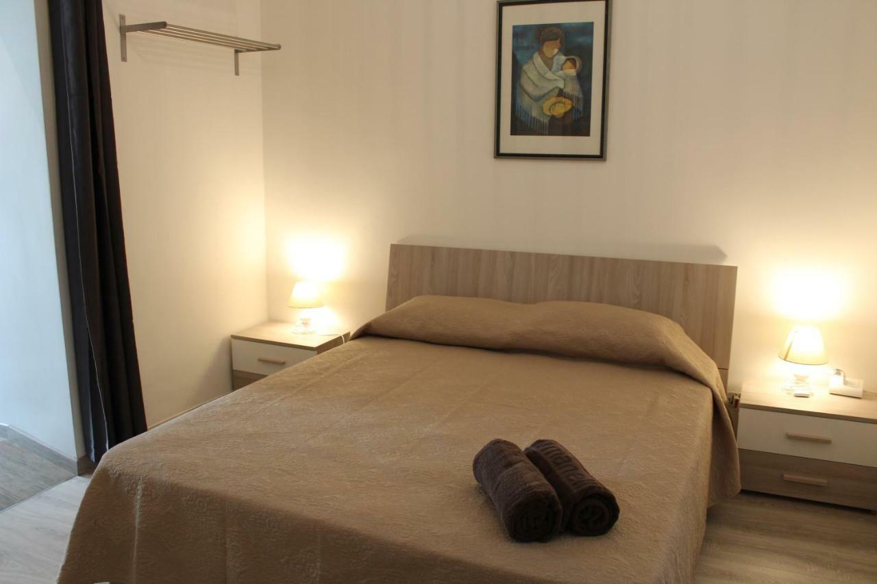 Domus Relax Bed & Breakfast Селва ди Фасано Екстериор снимка